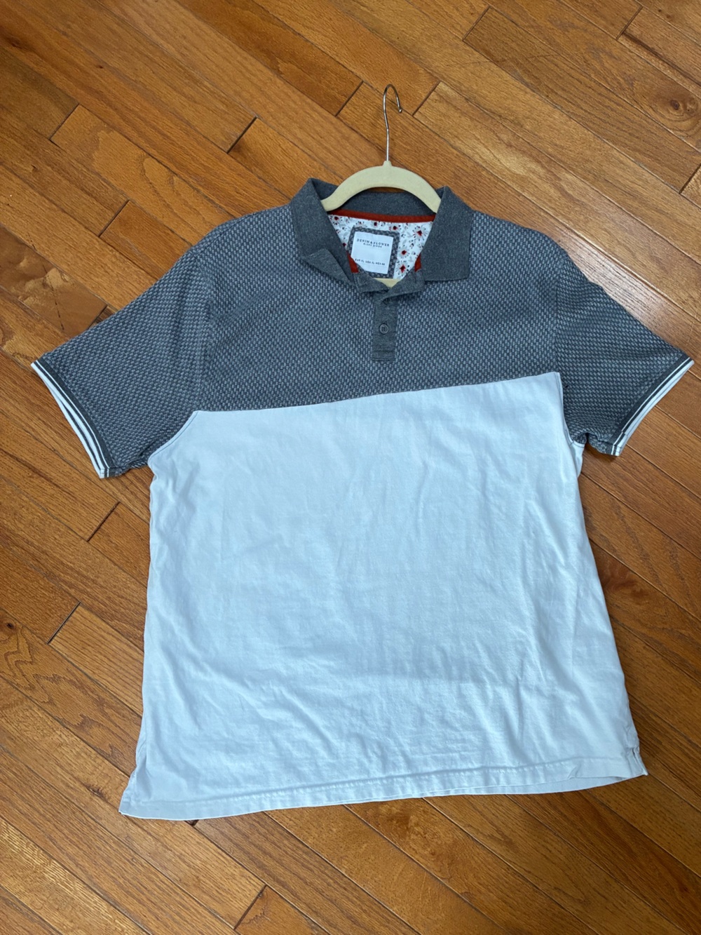 Men’s Two-Tone Gray & White Short-Sleeve Polo